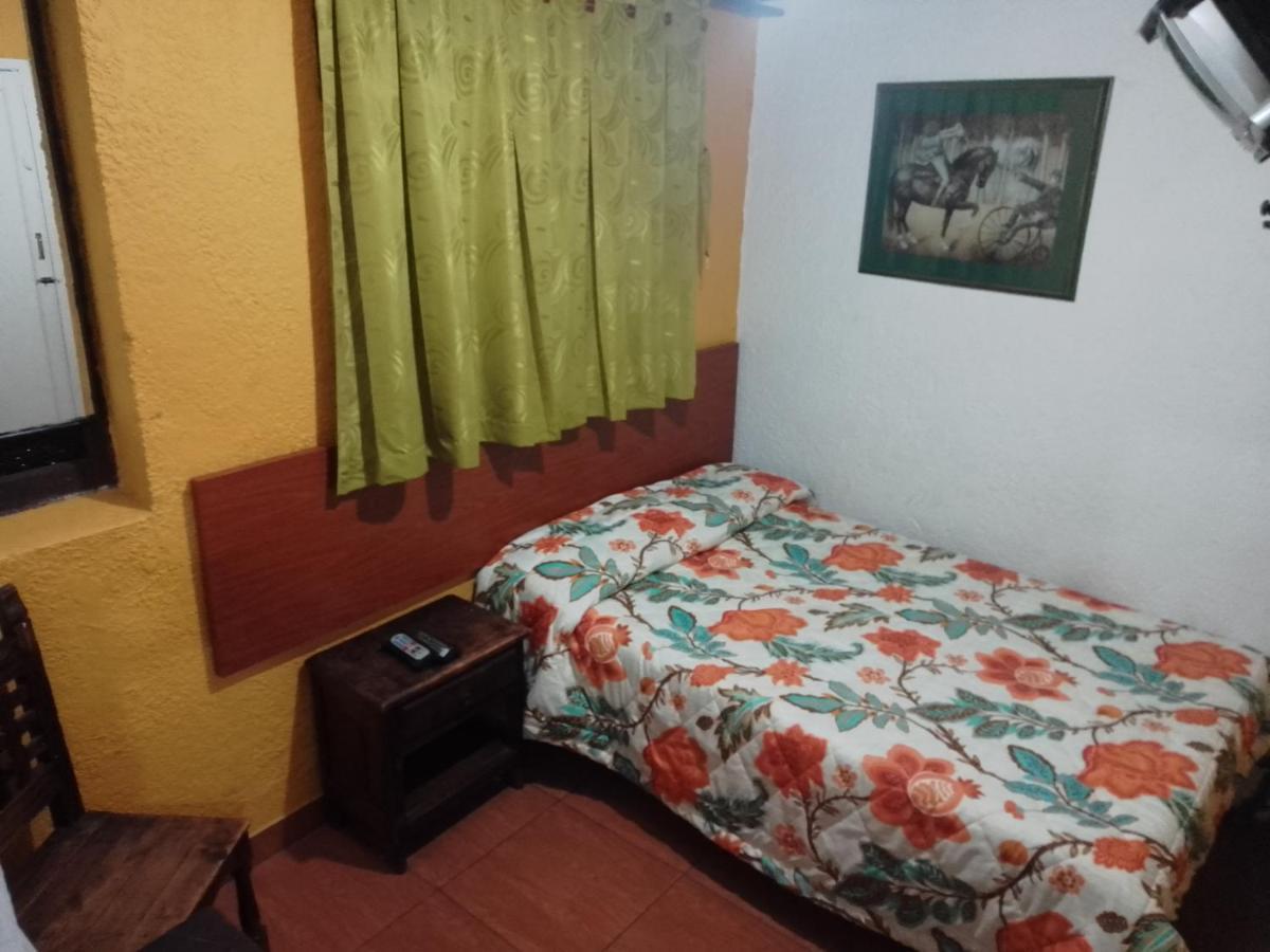 Hotel El Dorado La Candelaria بوغوتا المظهر الخارجي الصورة